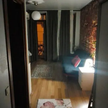 Beyoglu Taksim'de Studyo Daire 4